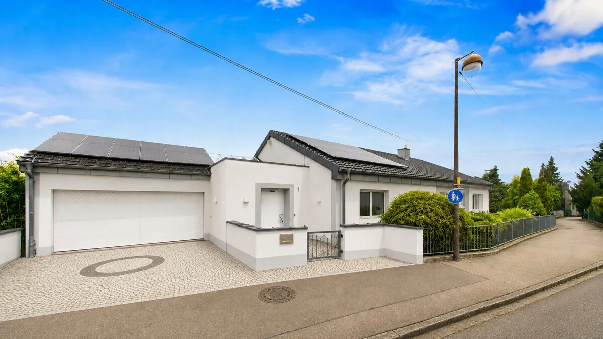 Exklusives Einfamilienhaus mit zusätzlichem Baufenster