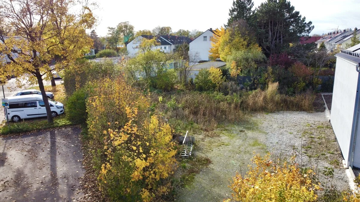 Grundstück für Bebauung mit einem Reihenhaus