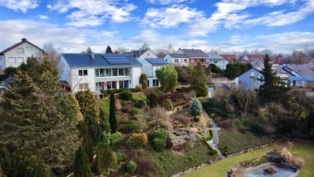 Exklusives Einfamilienhaus mit zusätzlichem Baufenster
