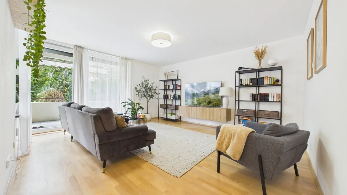 Großzügige 3-Zimmer-Wohnung mit zwei Balkonen in gefragter Lage von Haunstetten