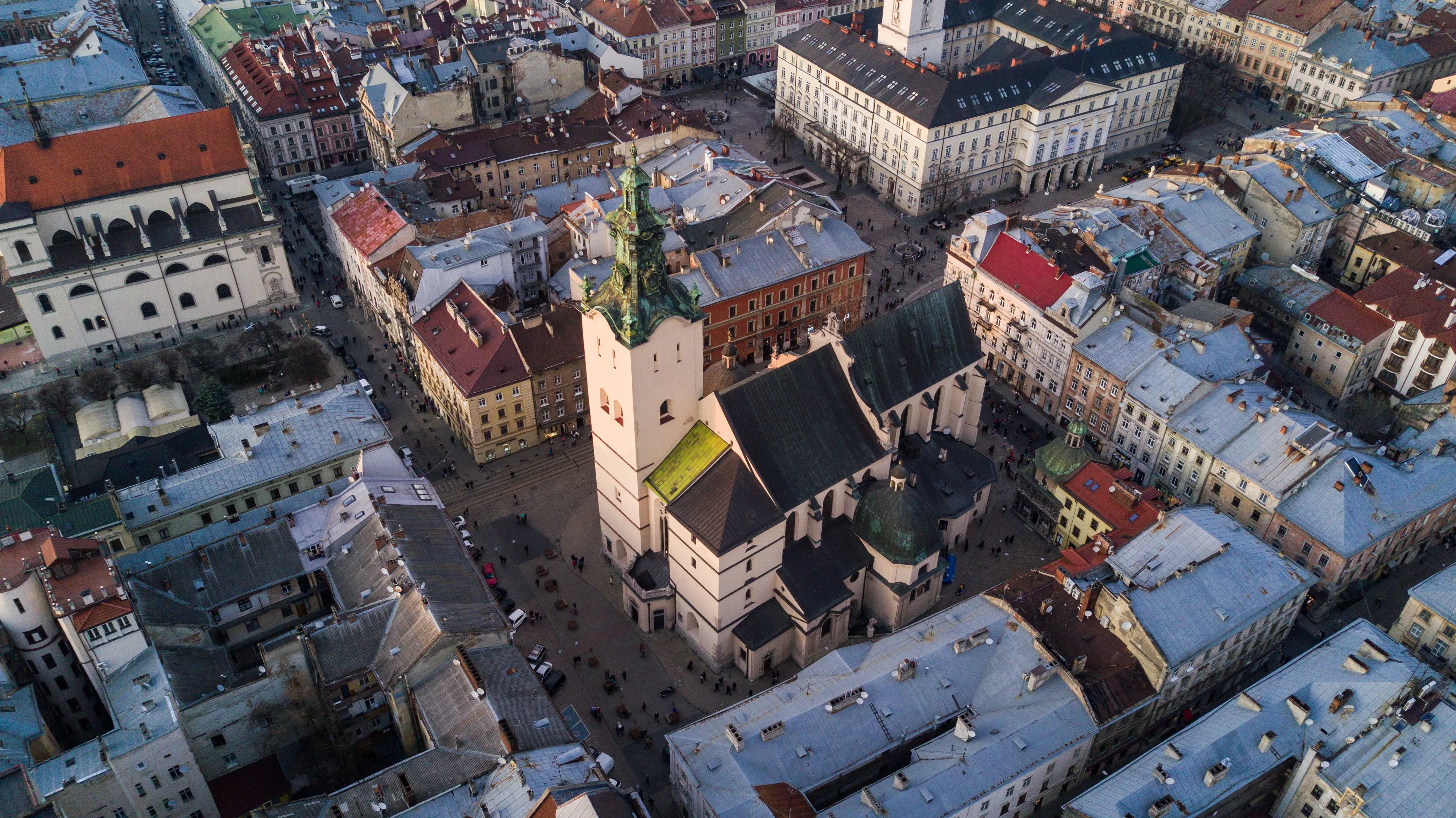 Immobilie bewerten lassen in Augsburg: Warum Stadtteil, Zustand und Energieklasse den Wert verändern