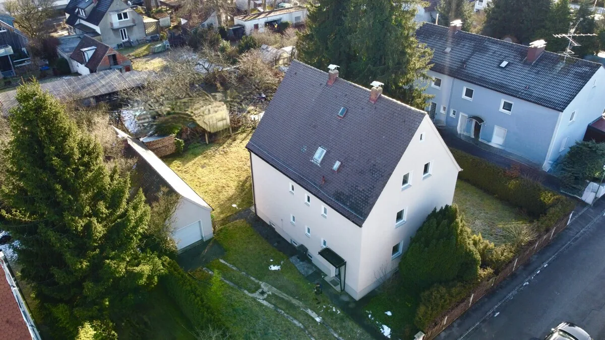 Altbaucharme mit Erweiterungspotential